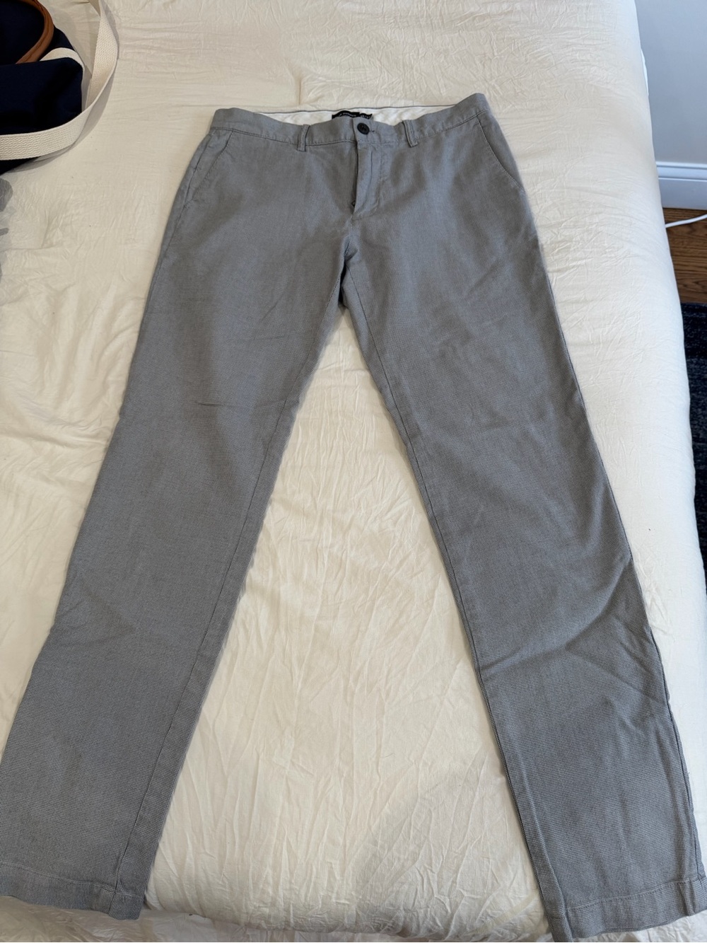 Club Monaco Men's Gray Chino Pants